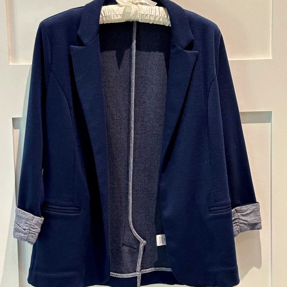 SKIES ARE BLUE NAVY JACKET - SIZE SMALL